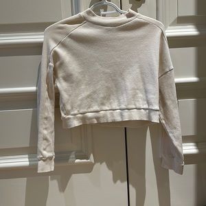 Cropped waffle longsleeve